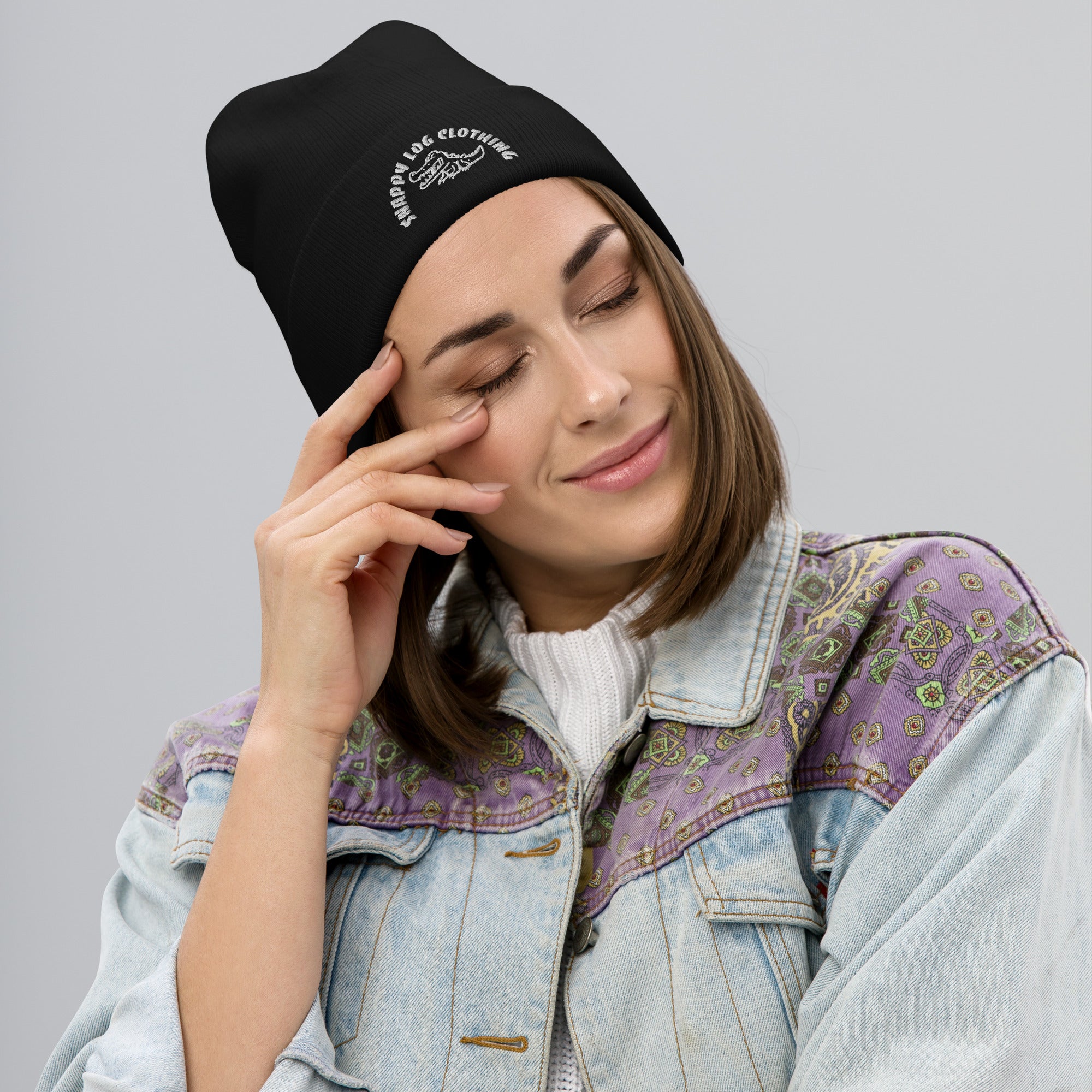 Snappy - Embroidered Beanie
